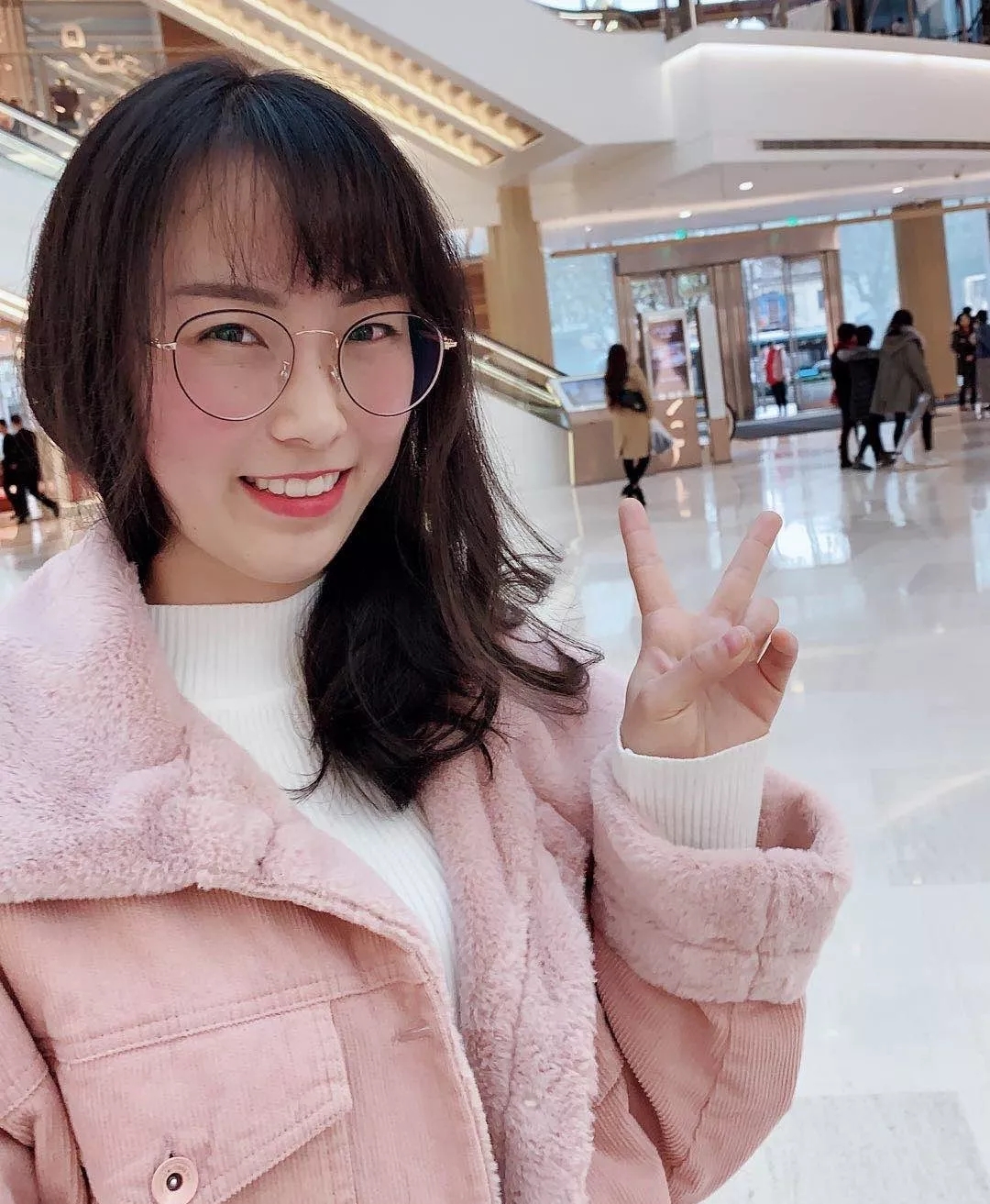 能收获现在的笑容和自信