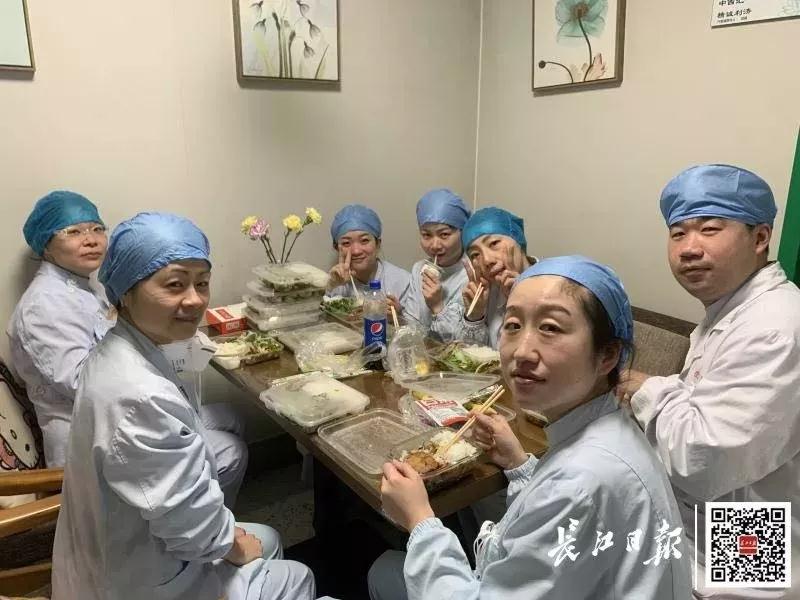 武汉市第一医院神经内科的年夜饭